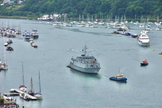 20 June 2023 - 08:19:32

-----------------------
BRNC training ship Hindostan departs Dartmouth.
